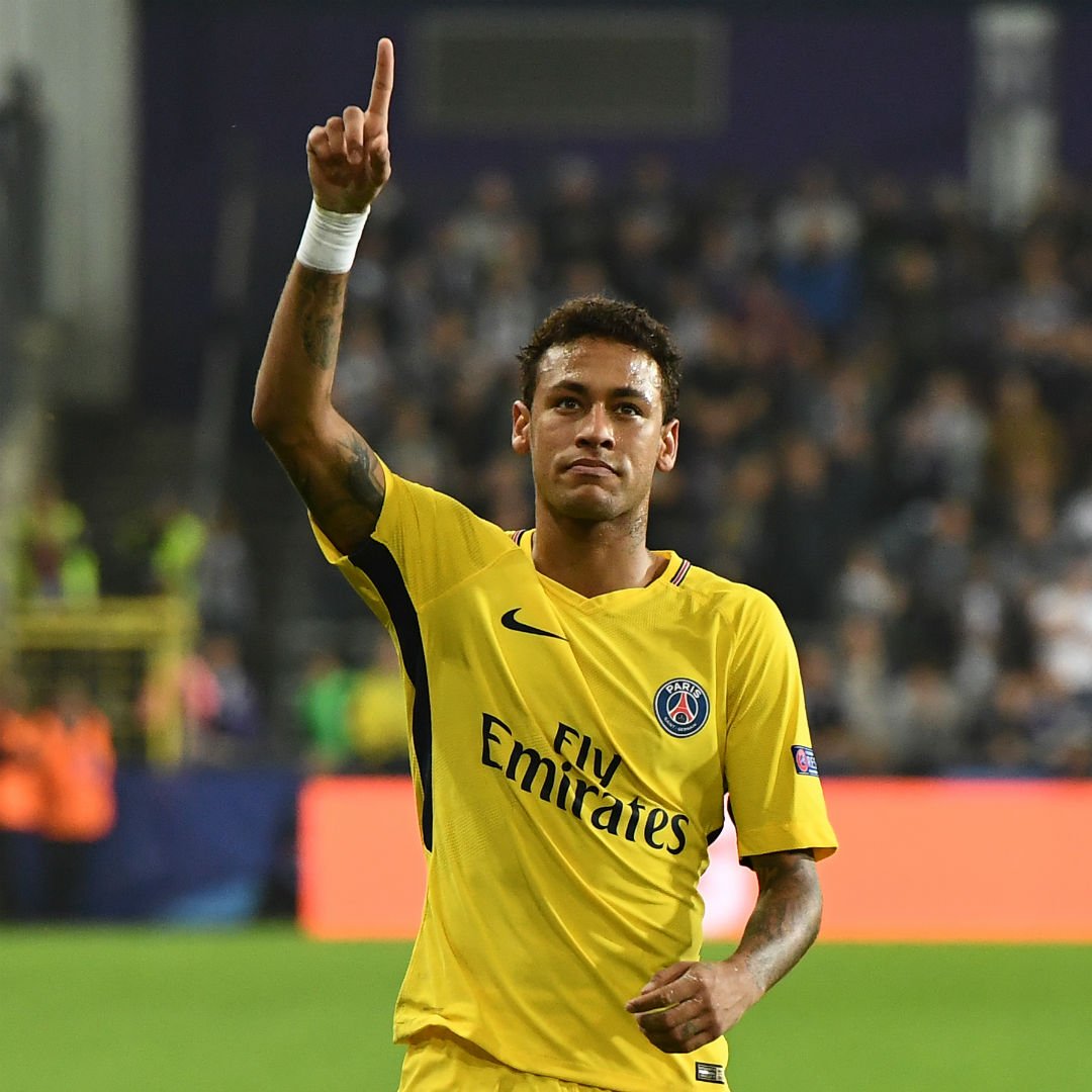 的激烈竞争 的激烈竞争