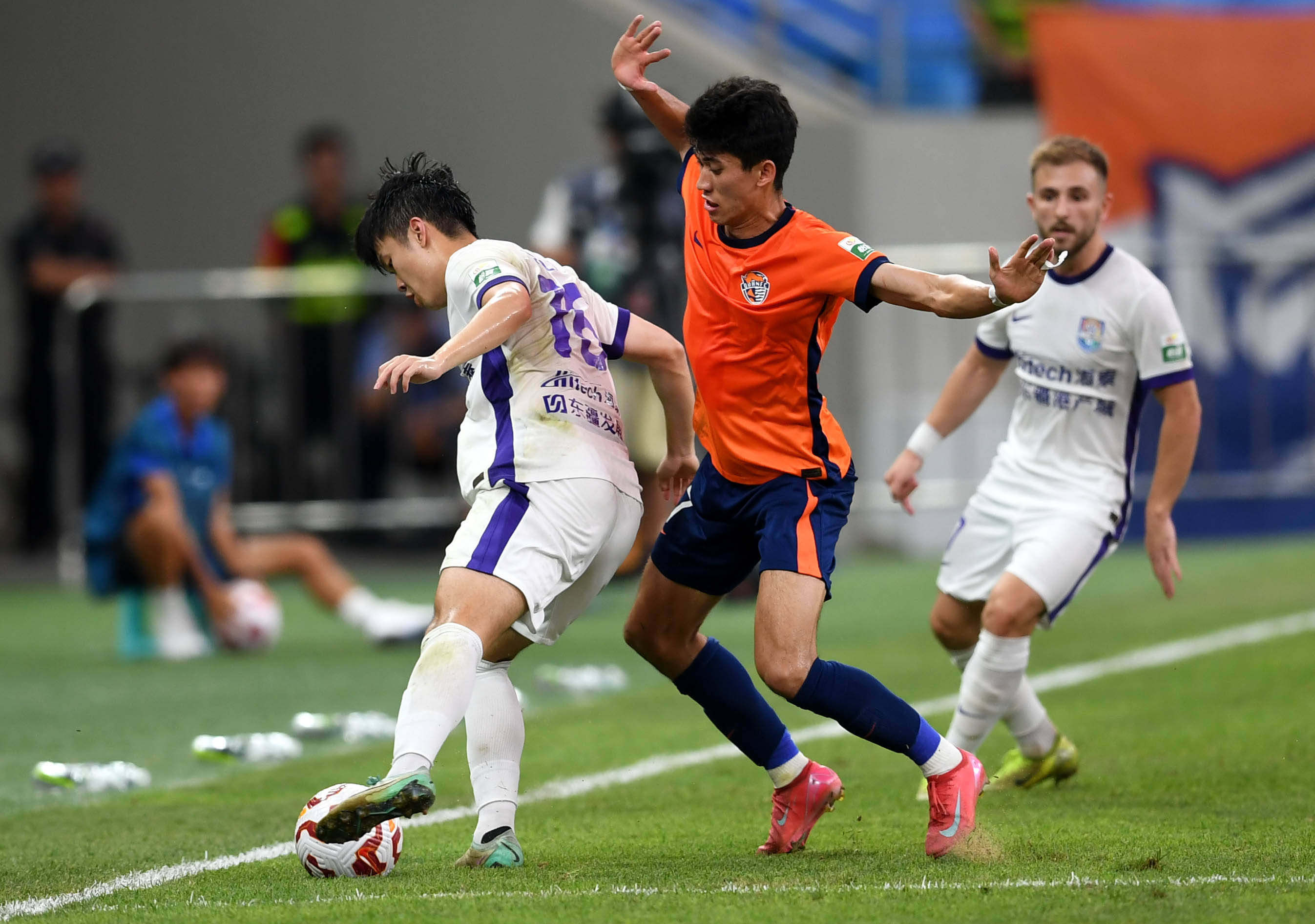 费尔南德斯 费尔南德斯