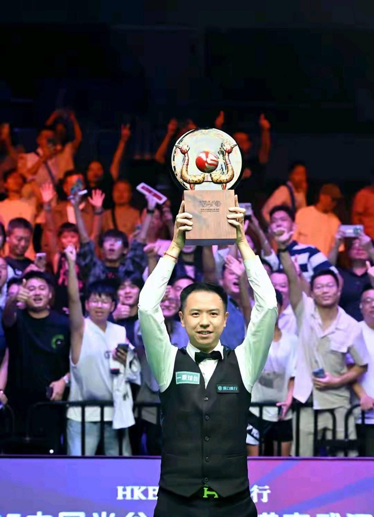 同构成俱乐 同构成俱乐