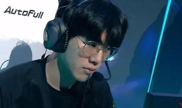 的峰值被削 的峰值被削